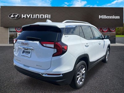 2023 GMC Terrain SLT