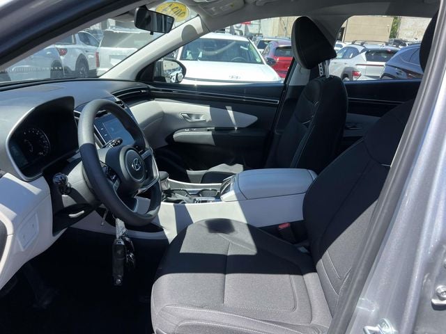 2024 Hyundai TUCSON SE