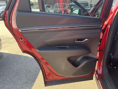 2024 Hyundai TUCSON SE