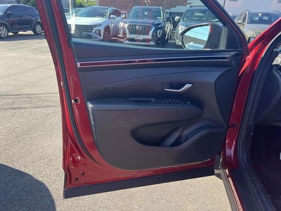 2024 Hyundai TUCSON SE