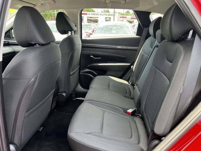 2024 Hyundai TUCSON SE