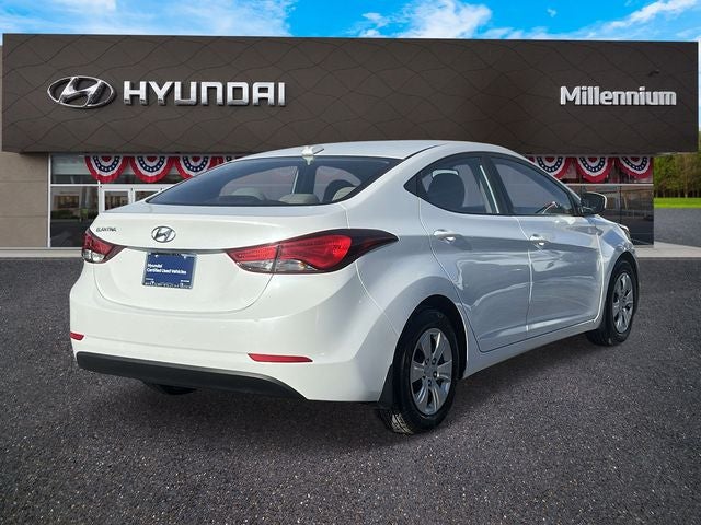 2016 Hyundai ELANTRA SE