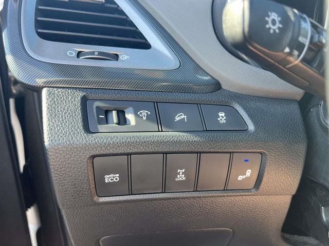 2015 Hyundai SANTA FE SPORT Base
