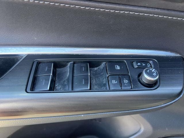 2023 Toyota Venza XLE