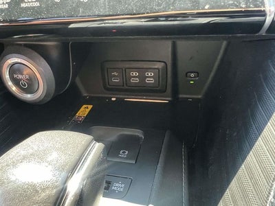 2023 Toyota Venza XLE