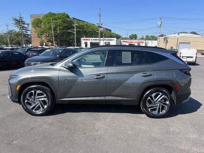 2025 Hyundai TUCSON HYBRID Limited