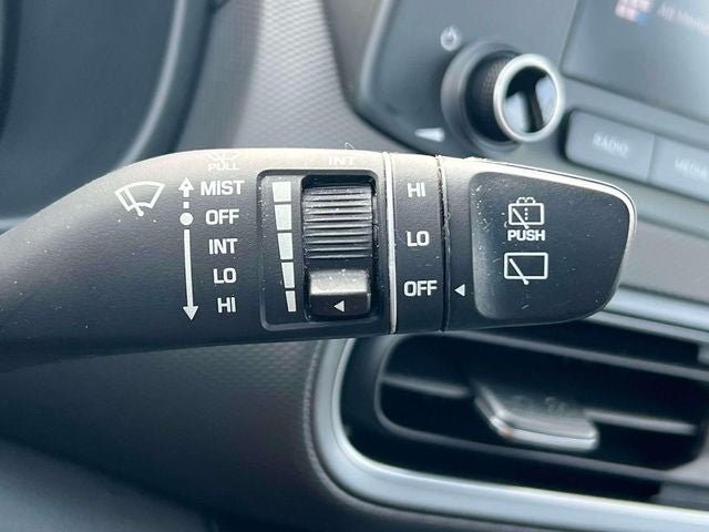 2023 Hyundai KONA SE