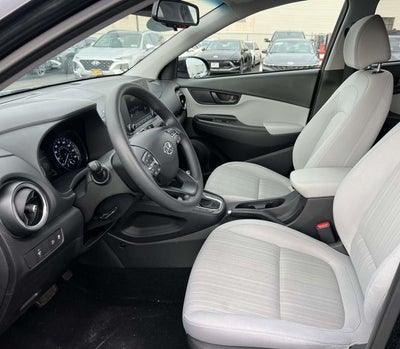 2023 Hyundai KONA SEL