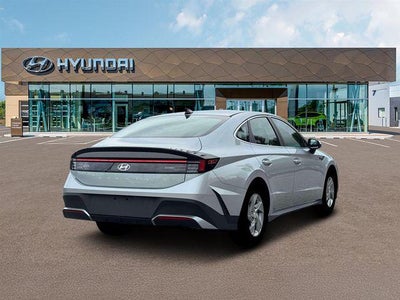 2026 Hyundai SONATA SE