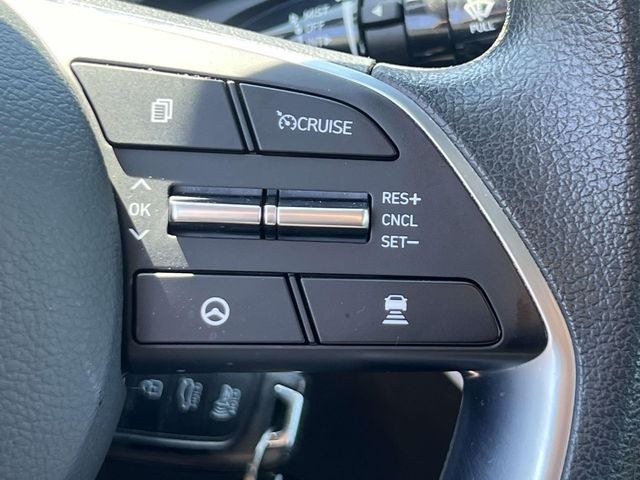 2023 Hyundai SONATA SE