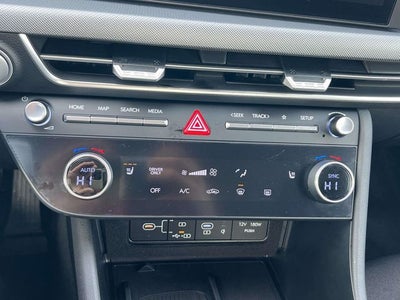 2025 Hyundai SONATA HYBRID SEL