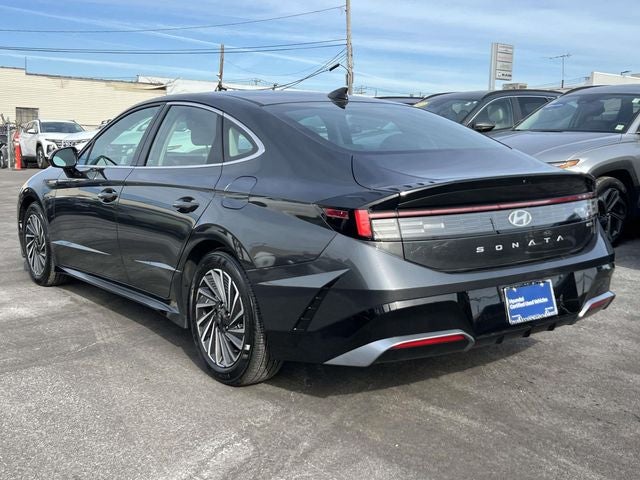 2025 Hyundai SONATA HYBRID SEL