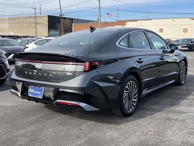 2025 Hyundai SONATA HYBRID SEL