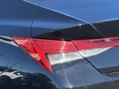 2023 Hyundai ELANTRA HYBRID Limited