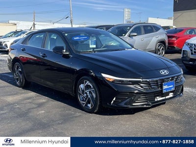 2025 Hyundai ELANTRA Limited