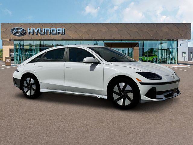 2025 Hyundai IONIQ 6 SE
