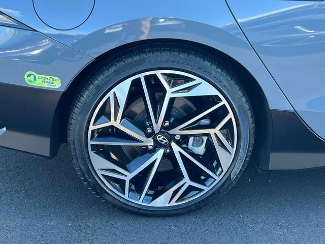 2024 Hyundai IONIQ 6 SEL