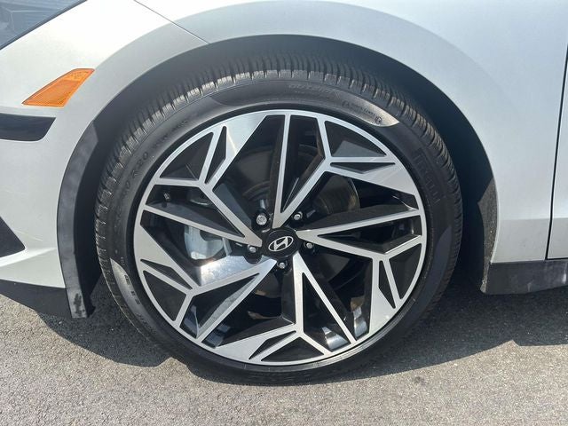 2024 Hyundai IONIQ 6 SEL