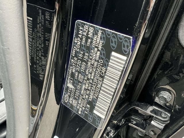 2023 Hyundai VENUE SEL